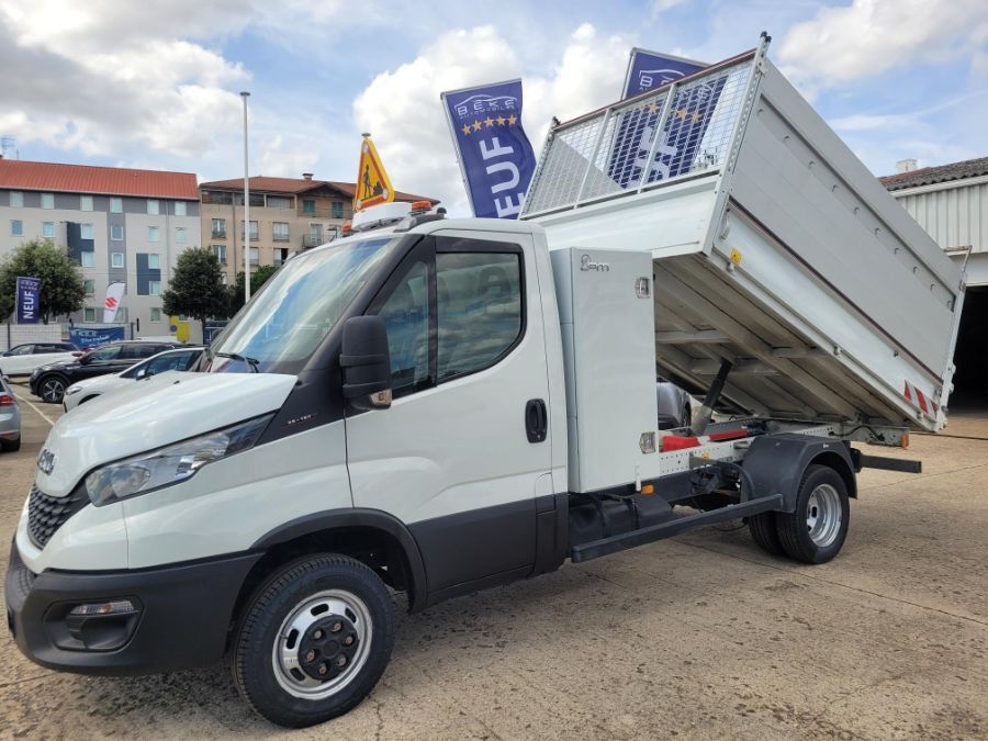 IVECO DAILY BENNE 27150€ HT - 35C16 3.0 160 CH BENNE + COFFRE (2020)