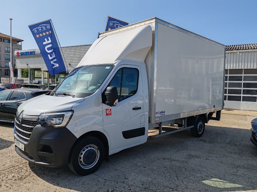 RENAULT MASTER 27490€ HT - 2.3 DCI 145CH GRAND CONFORT CAISSE 20M3 HAYON + PORTE (2022)
