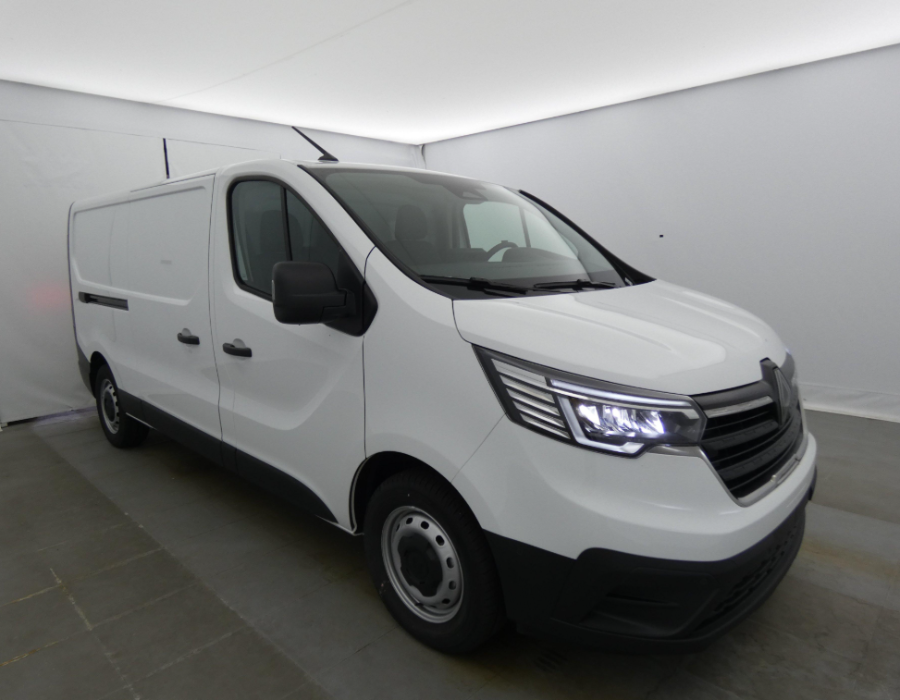 RENAULT TRAFIC - L2H1 3T BLUEDCI 130 GSR2 ADVANCE (2025)