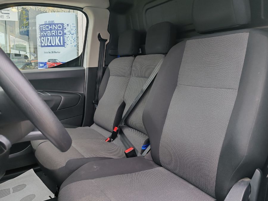 CITROEN BERLINGO 13575€ HT - 1.5 BLUEHDI 130CH S&S EAT8 CLUB 3PLCES (2022)