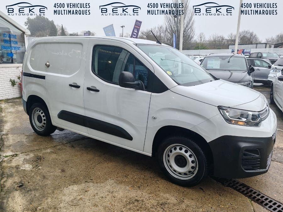 CITROEN BERLINGO 13325€ HT - 1.5 BLUEHDI 130CH S&S EAT8 CLUB 3plces
