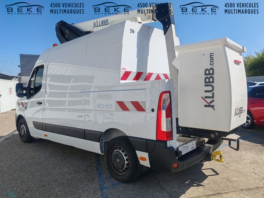 RENAULT MASTER - 2.3 DCI 145CH nacelle tronqué Klubb k26