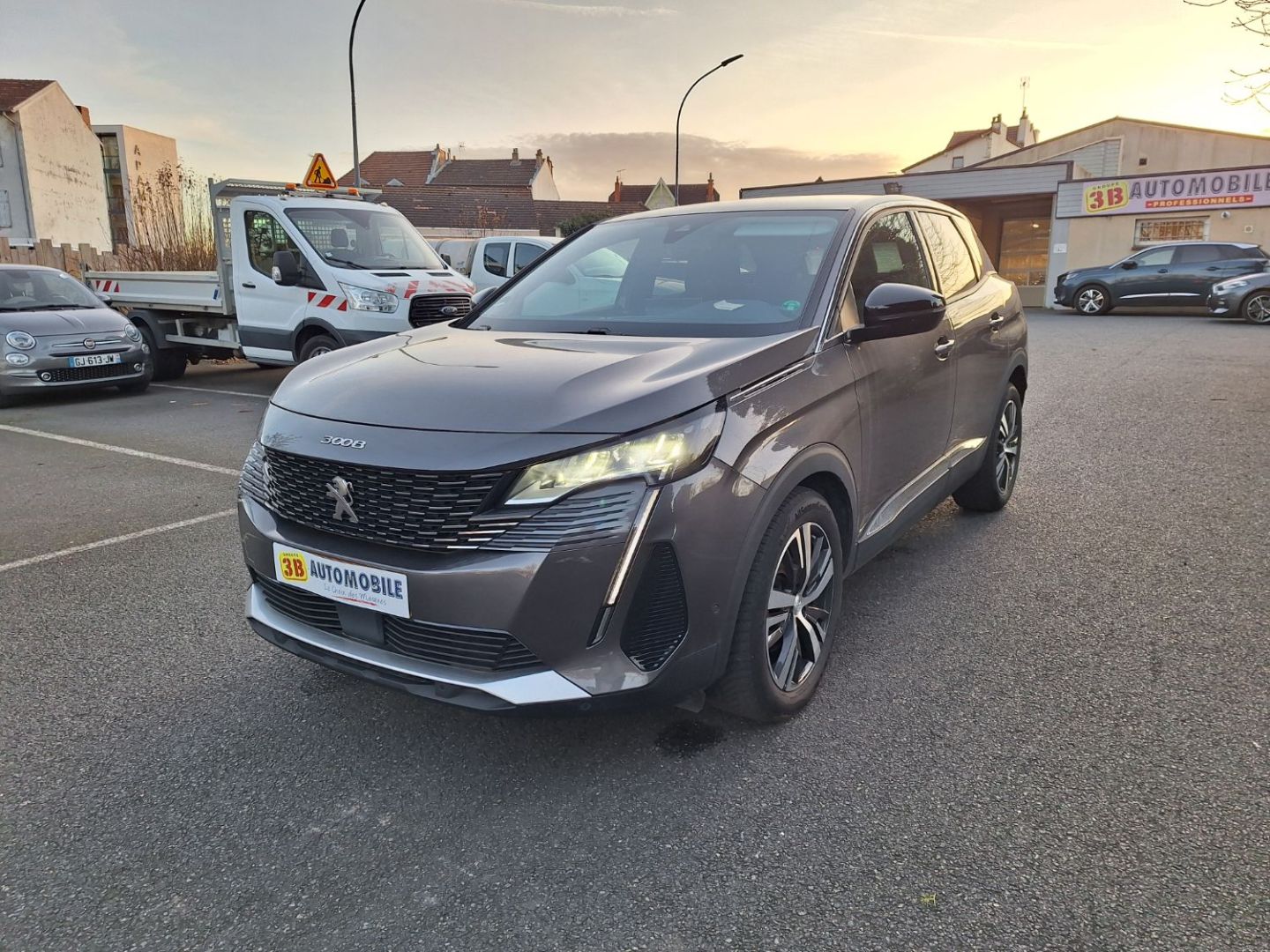 PEUGEOT 3008 1.5 BLUEHDI 130 EAT8 allure
