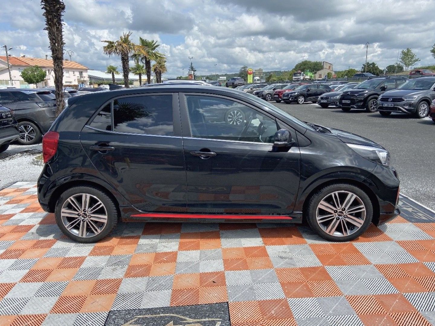 KIA PICANTO - GT LINE 100 1ER MAIN