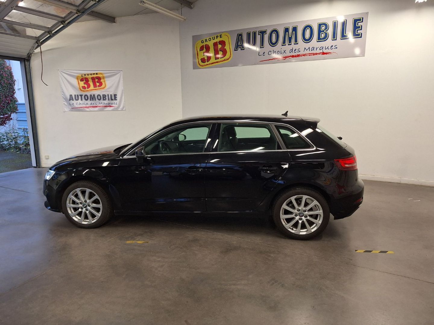 AUDI A3 SPORBACK - 30 TFSI DESIGN