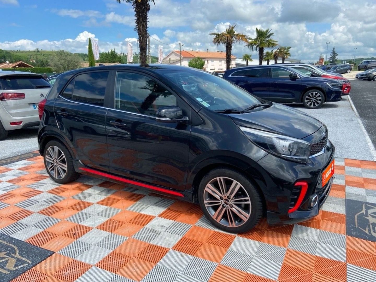 KIA PICANTO - GT LINE 100 1ER MAIN