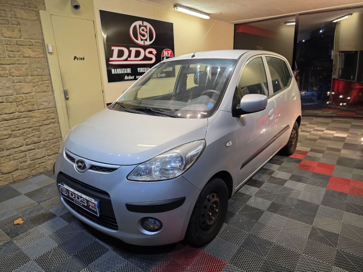 HYUNDAI i 10 - COMME NEUVE !!! 1.1 CLIM