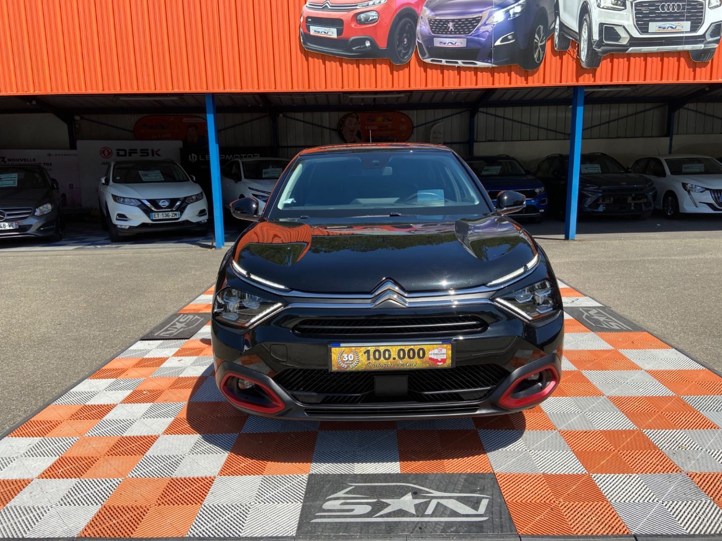 CITROEN C4 - BlueHDi 130 EAT8 FEEL PACK GPS ADML JA 18" Pack Rouge