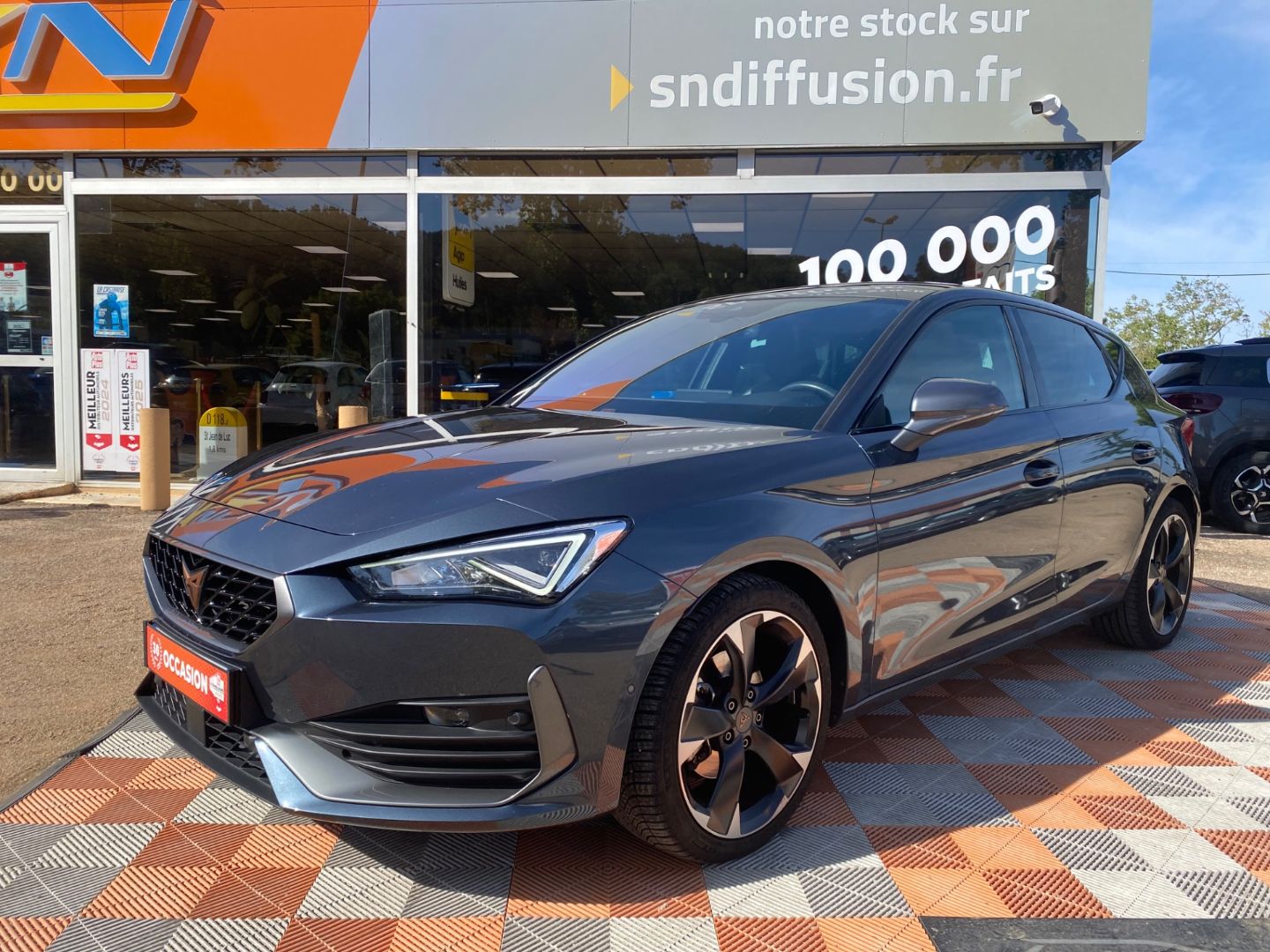 CUPRA LEON 1.5 e-TSI 150 mHEV DSG7 Toit Ouvrant Beats Audio Pack Drive L