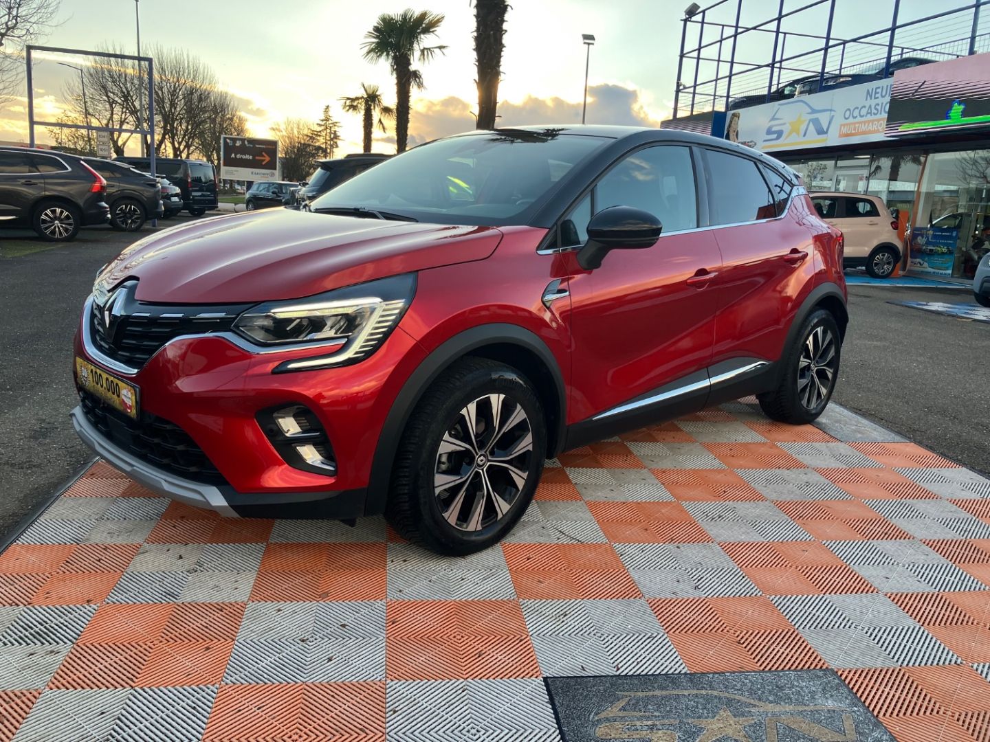 RENAULT CAPTUR TCe 90 BV6 TECHNO GPS 9.3" Caméra