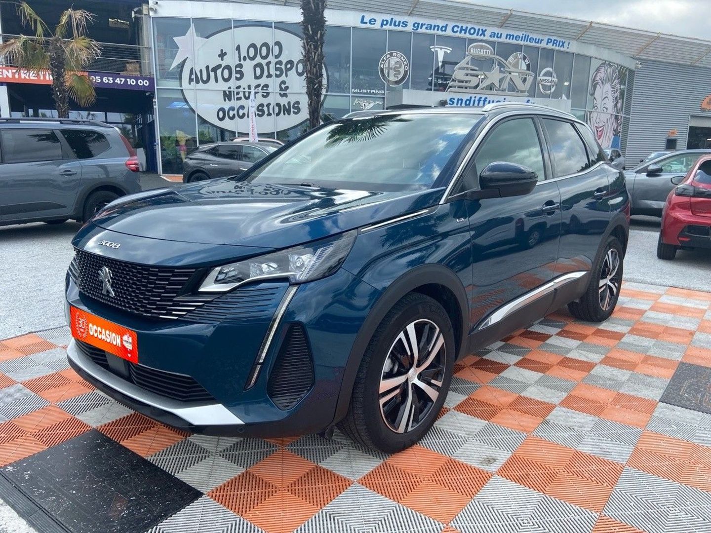 PEUGEOT 3008 - BlueHDi 130 EAT8 GT